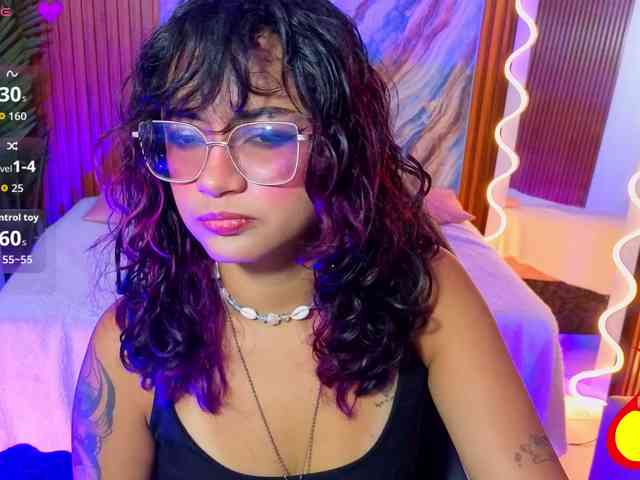Kristen-tay webcam