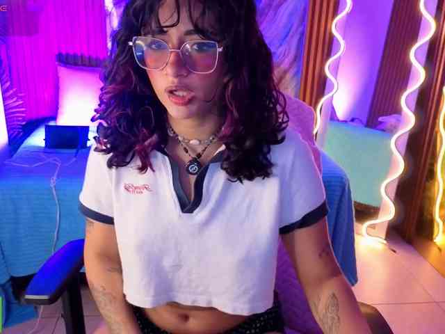 Kristen-tay