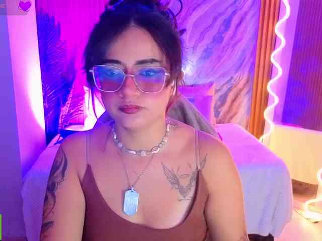 Kristen-tay webcam