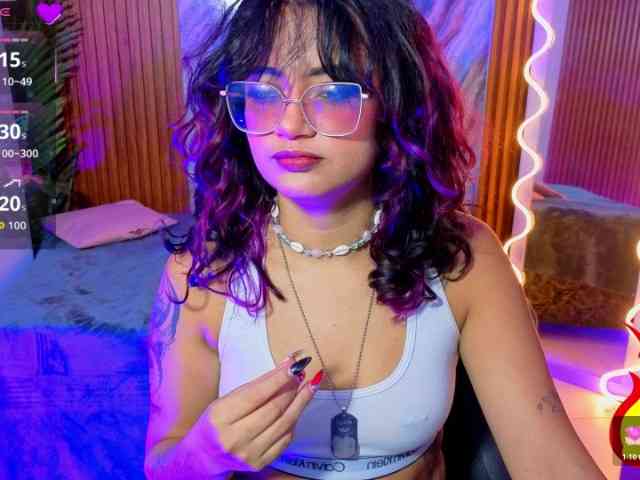 Kristen-tay webcam