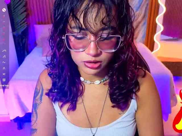 Kristen-tay webcam