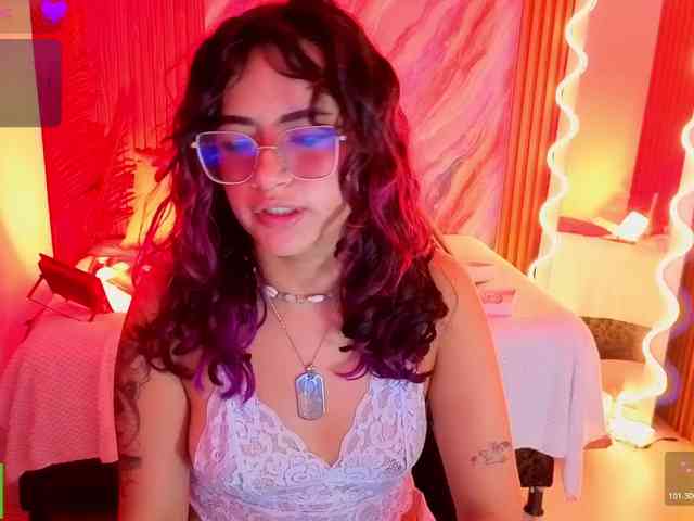 Kristen-tay webcam