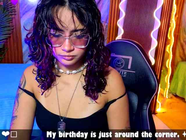 Kristen-tay webcam