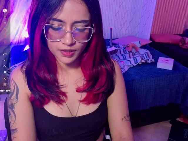 Kristen-tay webcam
