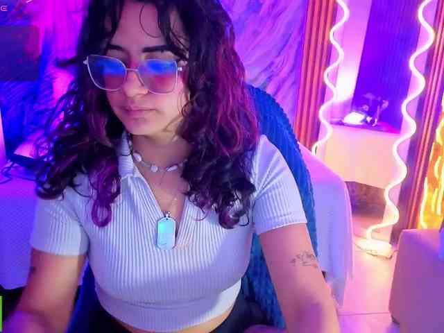 Kristen-tay webcam