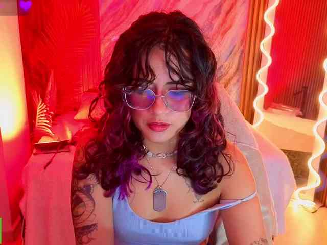 Kristen-tay webcam
