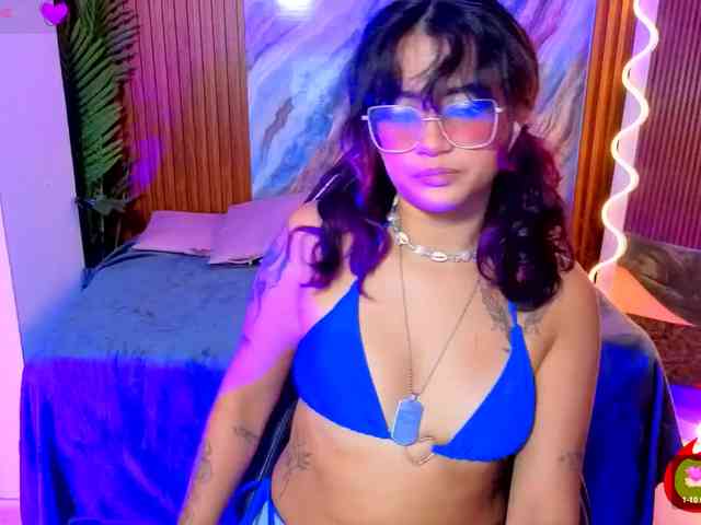 Kristen-tay webcam