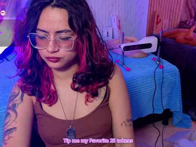 Kristen-tay webcam