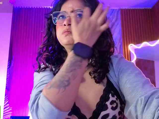 Kristen-tay