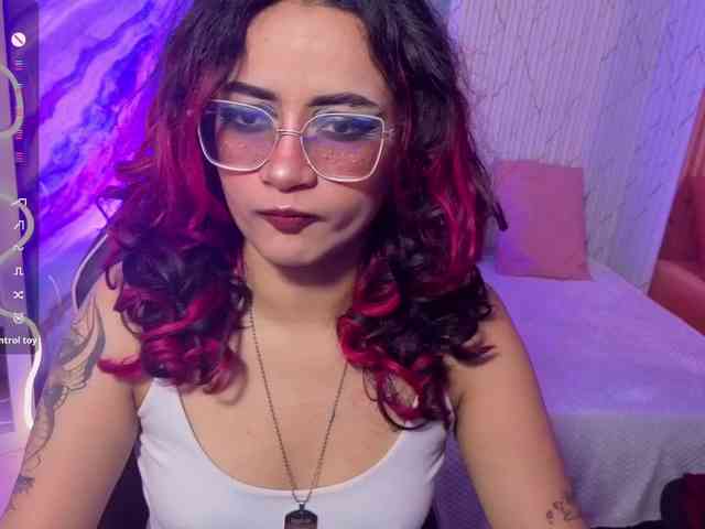 Kristen-tay webcam