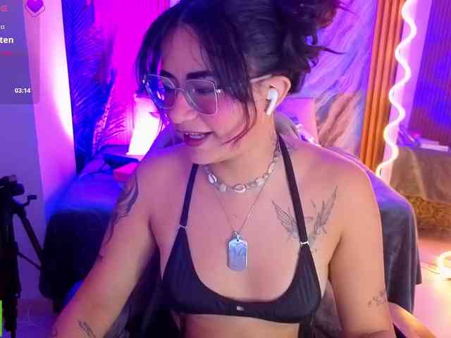 Kristen-tay