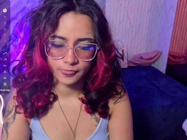 Kristen-tay webcam