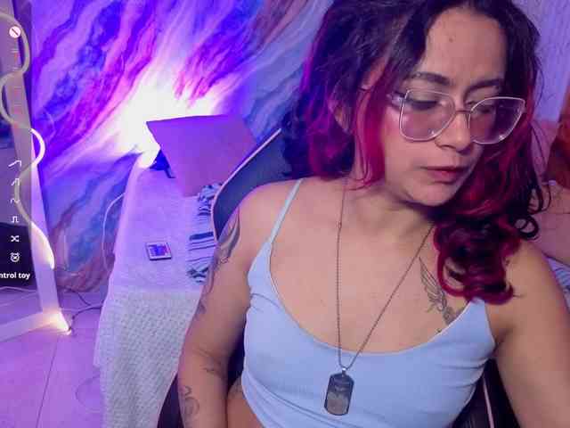 Kristen-tay webcam