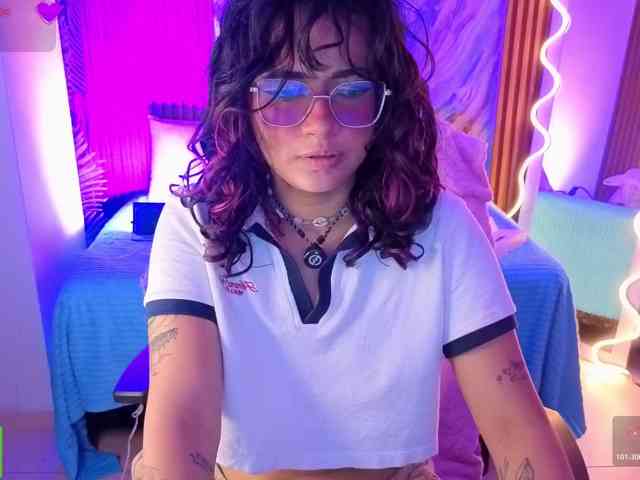 Kristen-tay