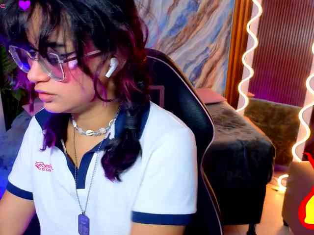 Kristen-tay webcam