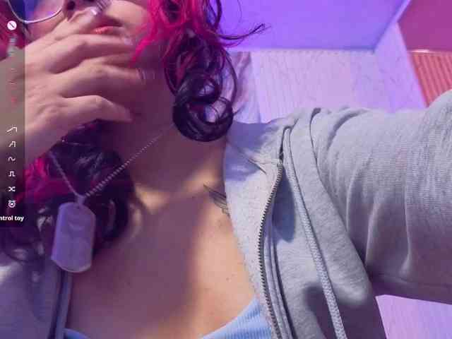 Kristen-tay webcam