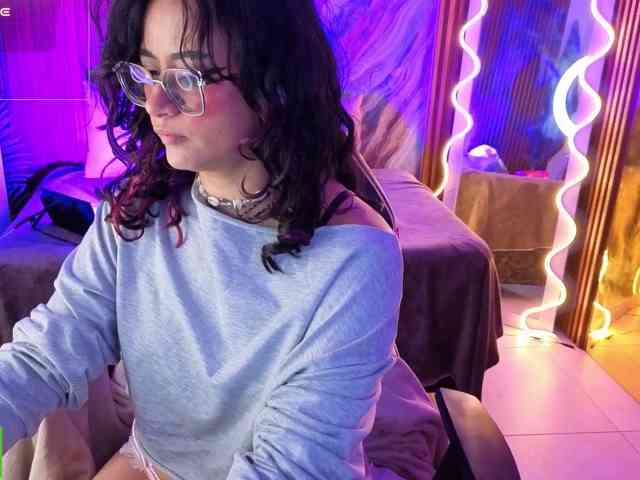 Kristen-tay