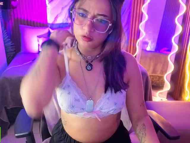 Kristen-tay Kristen-tay