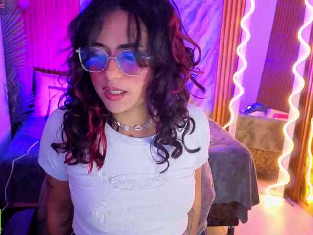 Kristen-tay webcam