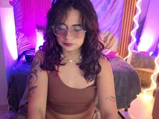 Kristen-tay webcam