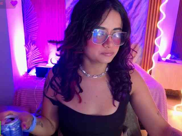 Kristen-tay webcam