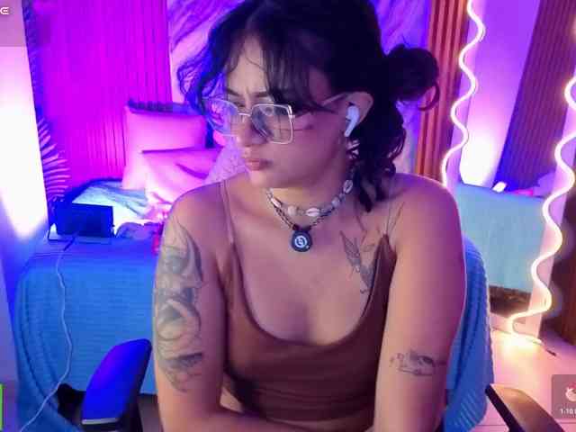 Kristen-tay Kristen-tay