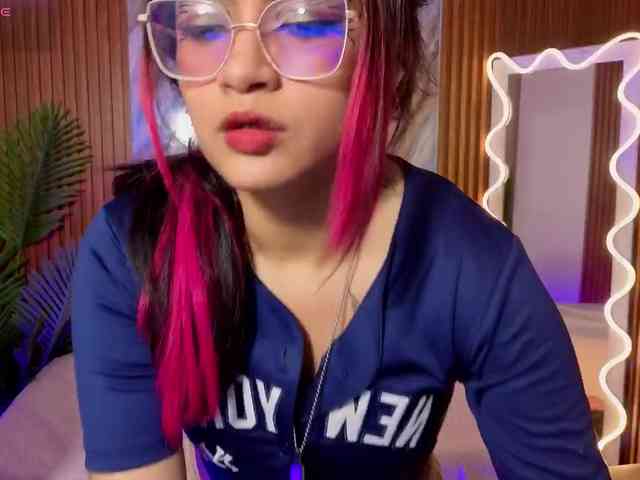 Kristen-tay webcam