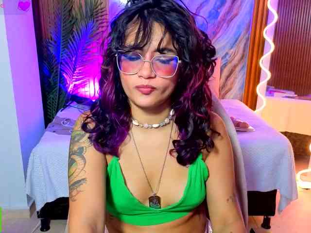 Kristen-tay webcam