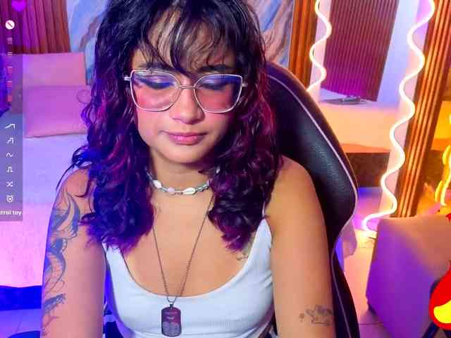 Kristen-tay webcam