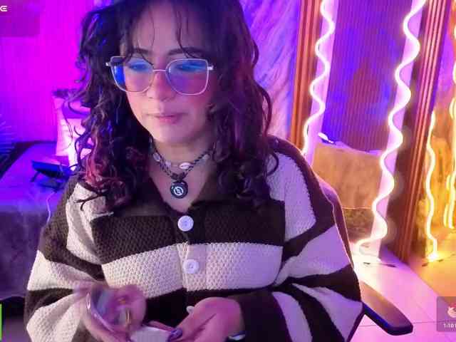 Kristen-tay