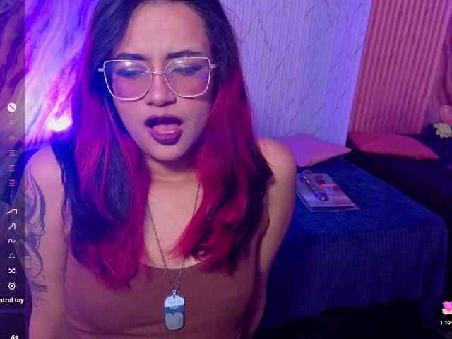 Kristen-tay webcam