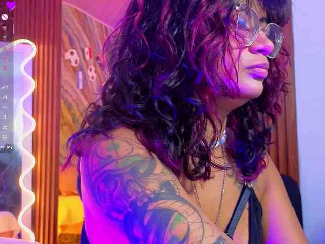 Kristen-tay webcam