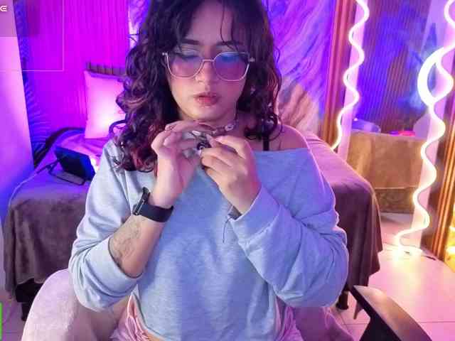 Kristen-tay