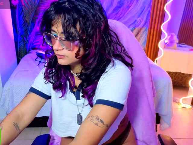 Kristen-tay
