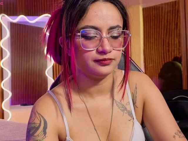 Kristen-tay Kristen-tay