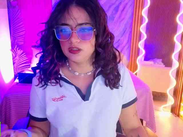 Kristen-tay