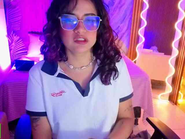 Kristen-tay
