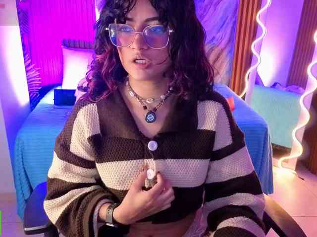 Kristen-tay