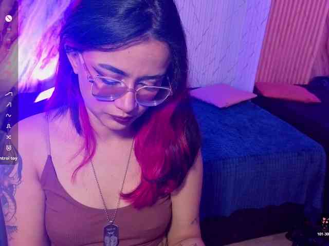 Kristen-tay webcam