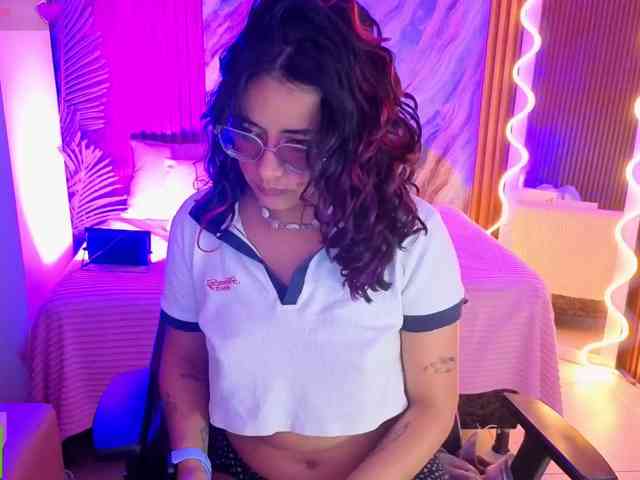 Kristen-tay