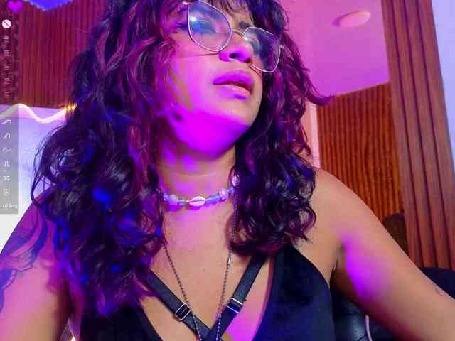 Kristen-tay webcam