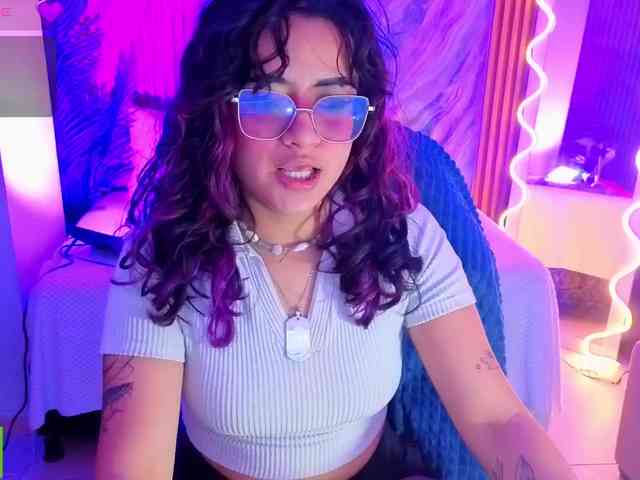Kristen-tay