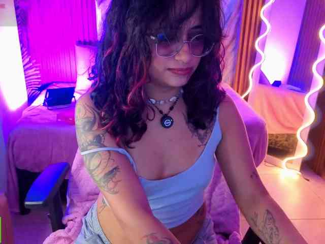 Kristen-tay