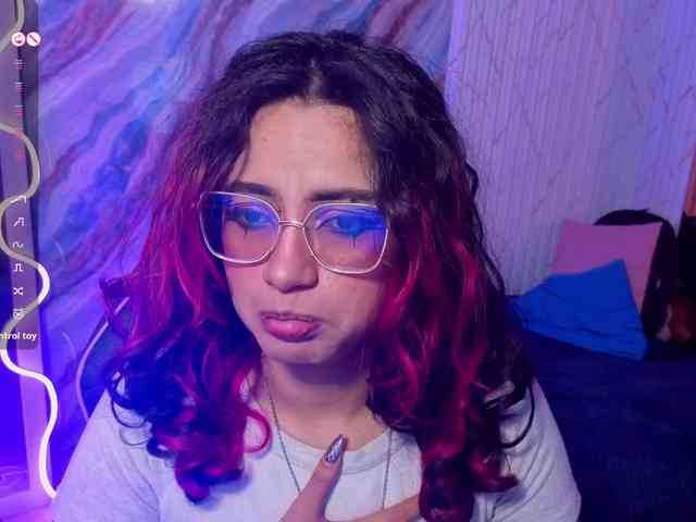 Kristen-tay webcam