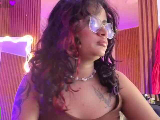 Kristen-tay webcam