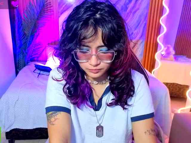 Kristen-tay webcam