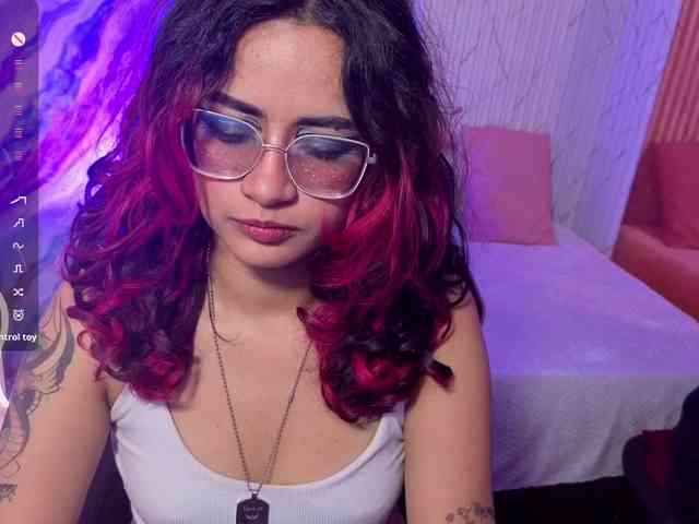 Kristen-tay webcam