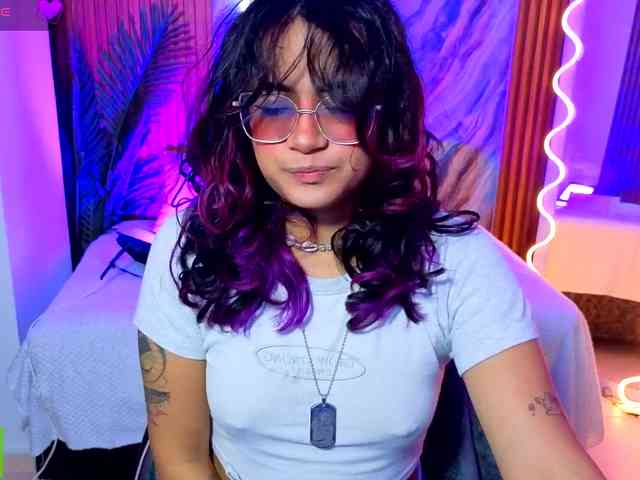 Kristen-tay webcam