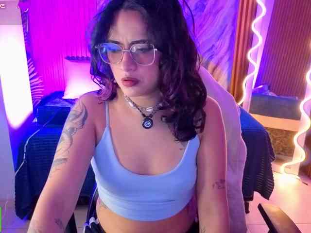 Kristen-tay