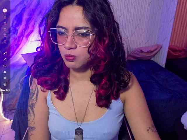 Kristen-tay webcam